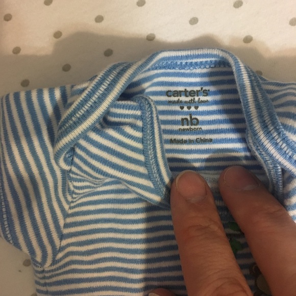 Carter’s monkey matching onesie and pants set - Picture 2 of 2